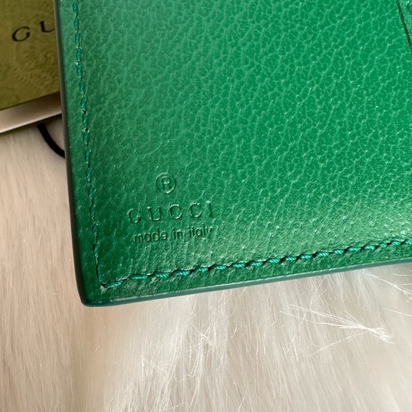 Auth GG Double Hook Wallet - Picture 11 of 16